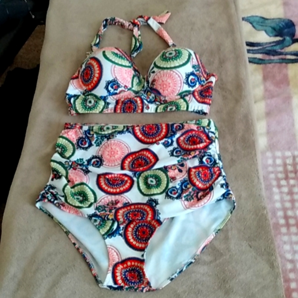 Two pieces swimsuit